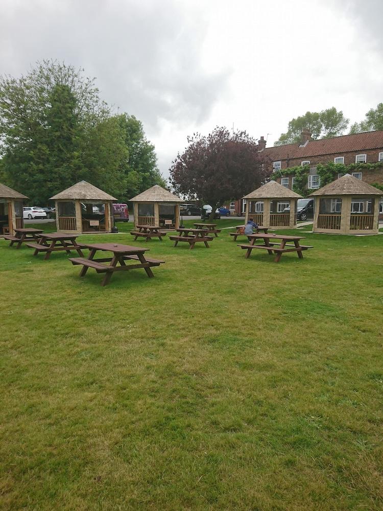 The Vine Hotel, 3*